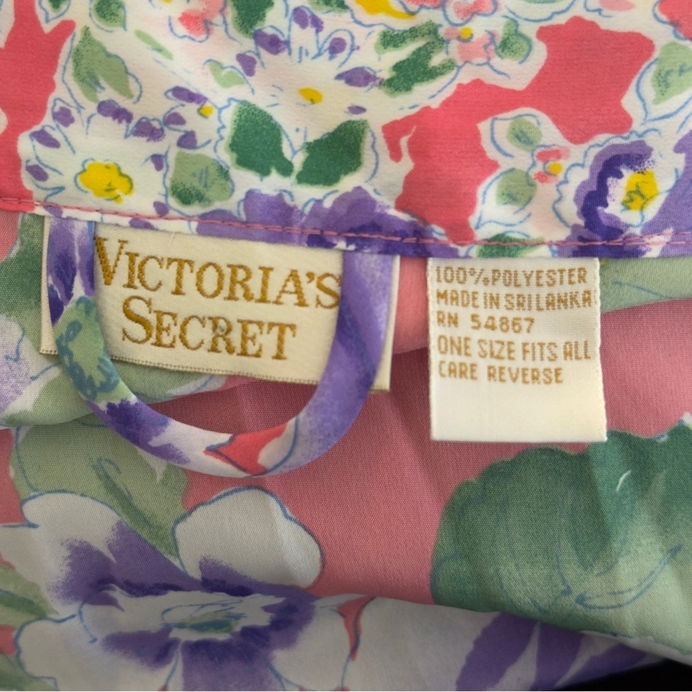 Vintage NWT 80’s 90’s Gold Label 
Victoria’s Secret Floral Lace Peignoir Set - Picture 12 of 13